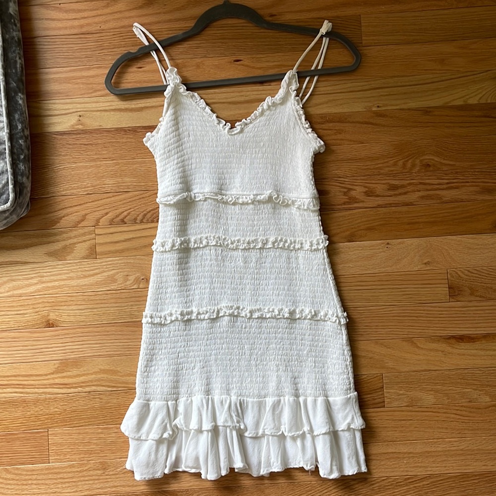 Olivaceous white bodycon dress size small